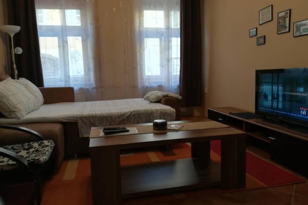 Karlovacka Zvijezda Apartment Luaran gambar