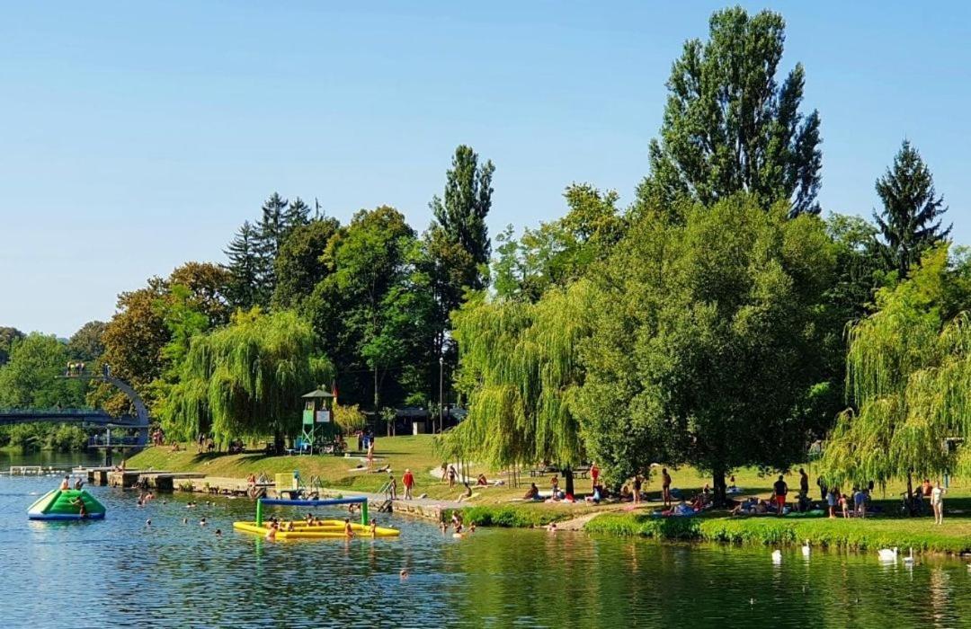 Karlovacka Zvijezda Apartment Luaran gambar